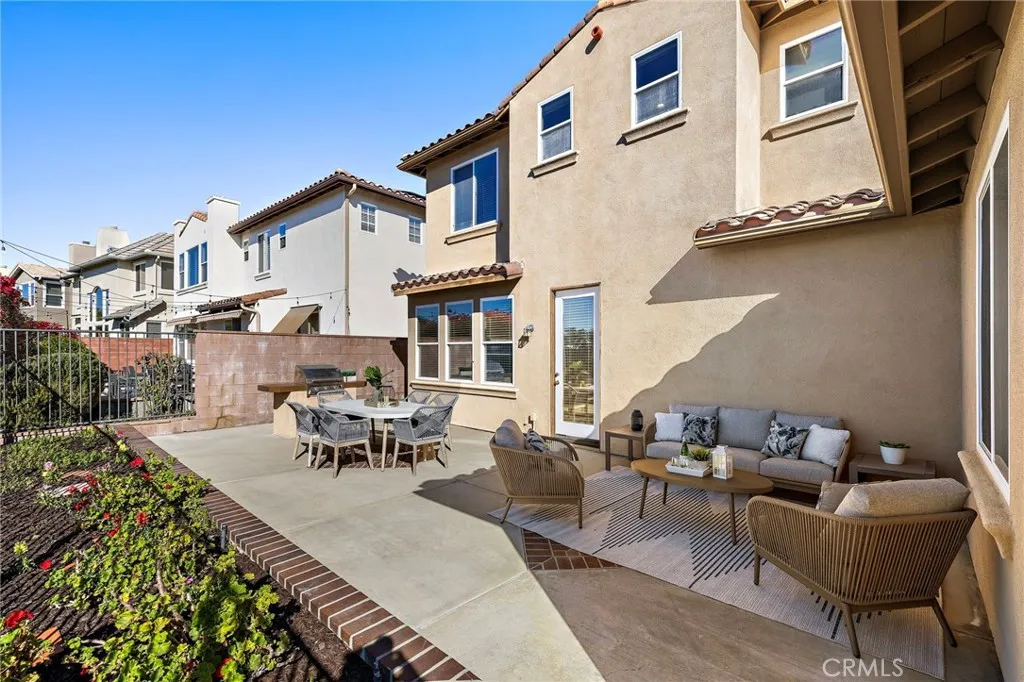 15 Sleepy Hollow, Ladera Ranch, California 92694 home-pic-4